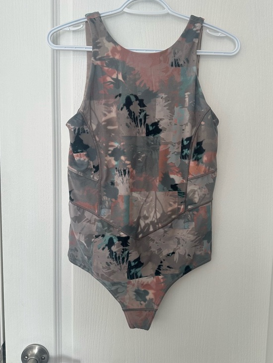 Lululemon Align Sleeveless Bodysuit - Picture 2 of 10